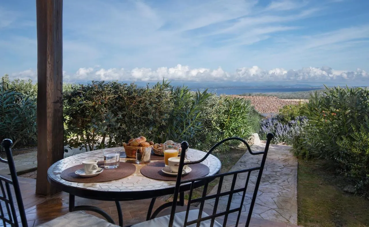**** Aparthotel Punta Falcone Resort Santa Teresa Gallura Itálie